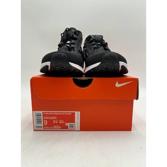 Nike AIR ZOOM PEGASUS 36 FLYEASE Women's NEW Vintage Run-Shoes Black US Size 9 - Picture 11 of 11